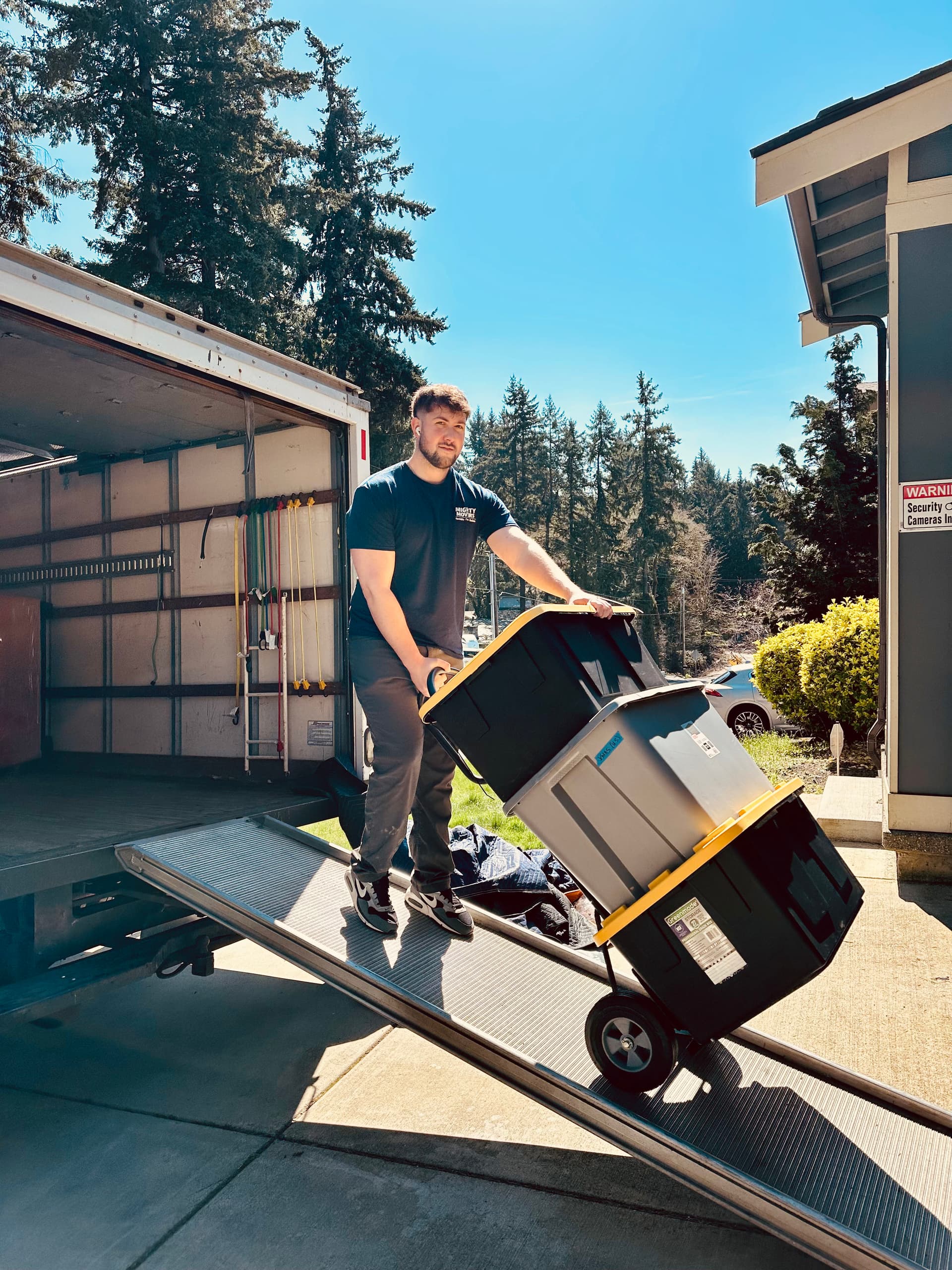 Moving Made Easy in Federal Way image