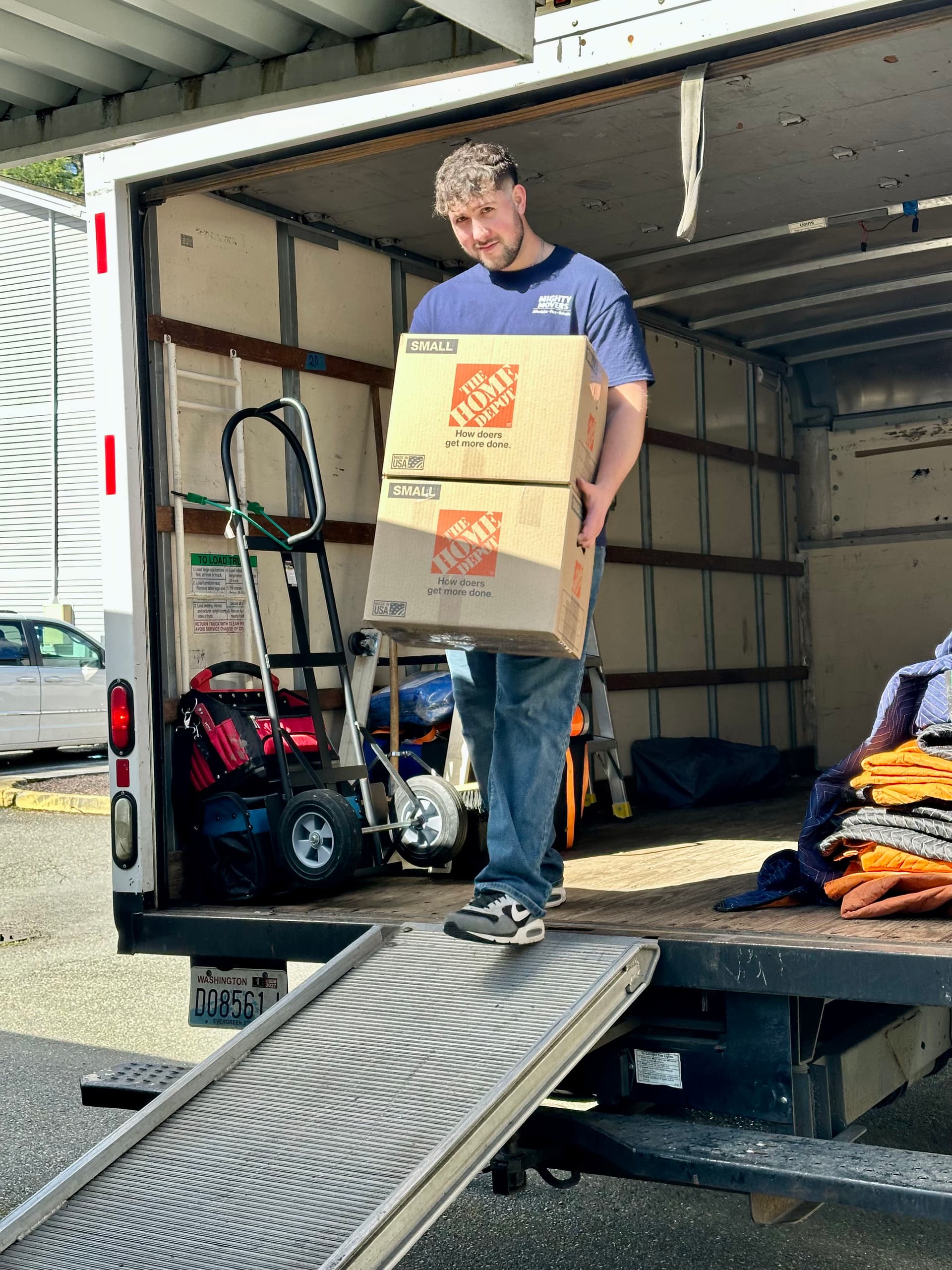 Gallery photos for Seamless Moving Experience in Olympia: Image #1